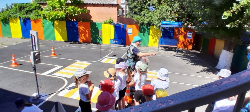 img (2)